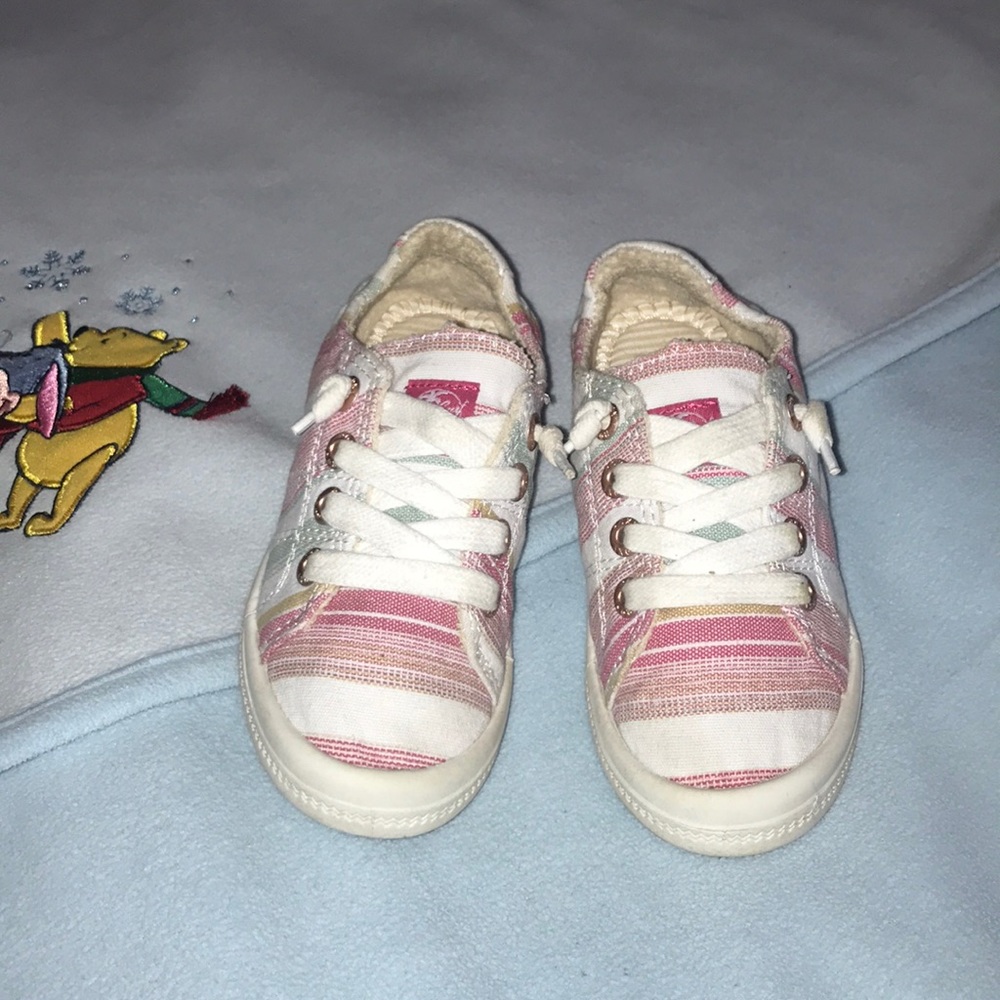 Toddler shoes